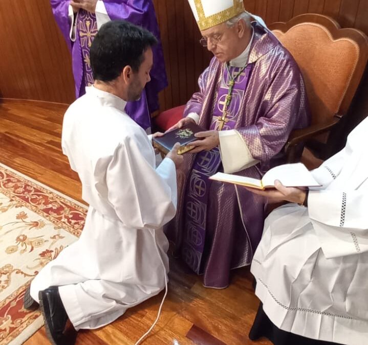 Institución de dos nuevos lectores en el Seminario Mayor