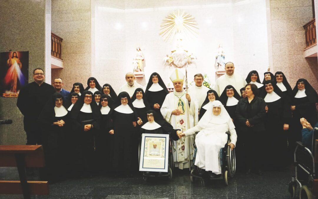 Cien años de una religiosa, Hermanita de los Ancianos Desamparados de Verín