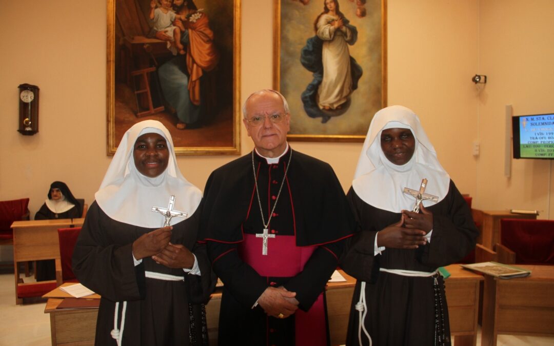 Toma de hábitos en el convento de las Clarisas de Vilar de Astrés