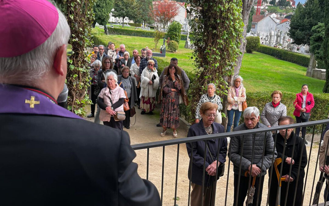 Todos los Santos y Fieles Difuntos