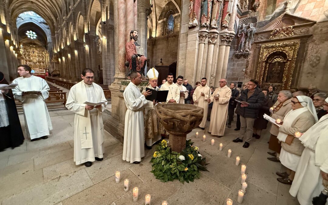 La Catedral de Ourense acogió la Jornada de la Vida Consagrada