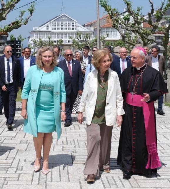 Visita de la Reina Sofía a la Ribeira Sacra