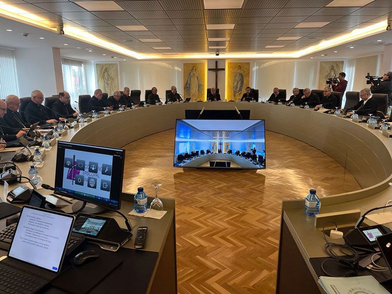 CEE: Comisión Permanente