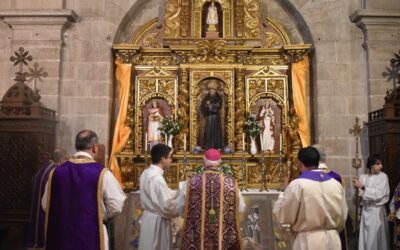 Ribadavia abre solemnemente el Año Santo Franciscano en el templo jubilar de San Antonio