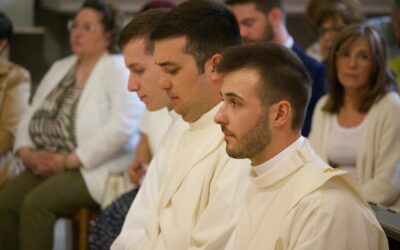 Ordenación de tres nuevos sacerdotes